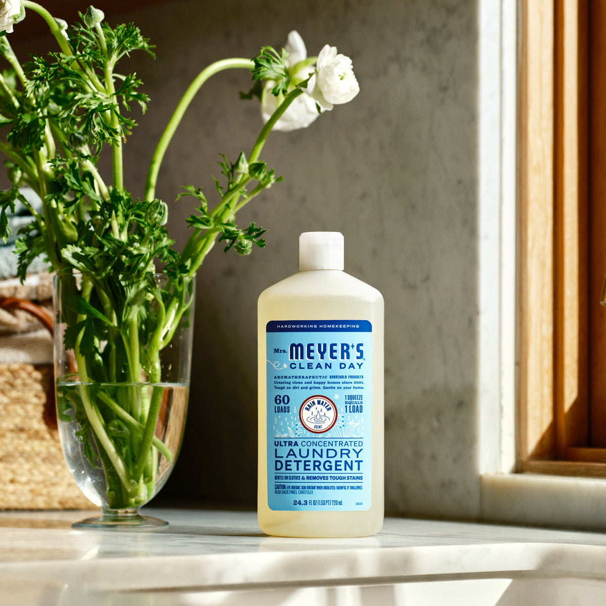 Effective Rain Water Ultra Concentrated Laundry Detergent